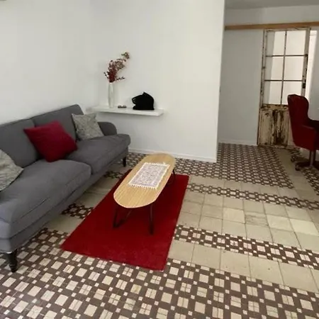Canovas Apartment *